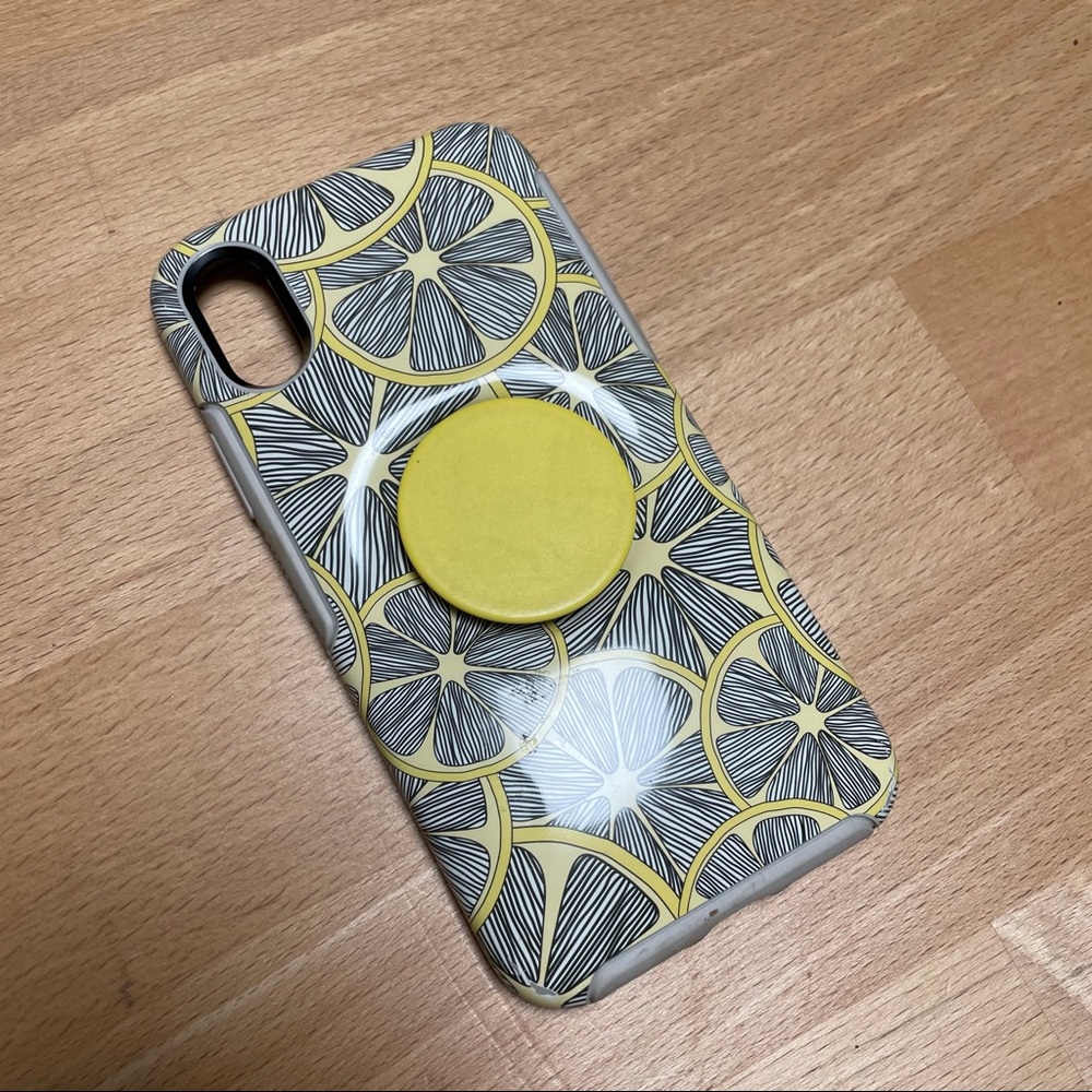 Speck - pop socket case for iPhone X/XS